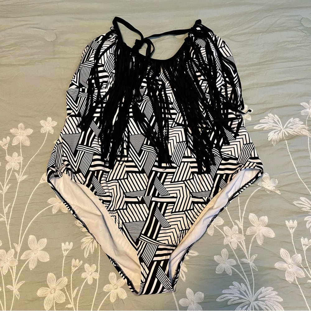 Joe Boxer 1-Piece Swimsuit 3X NWOT | Fringe Halter Black & White Geometric